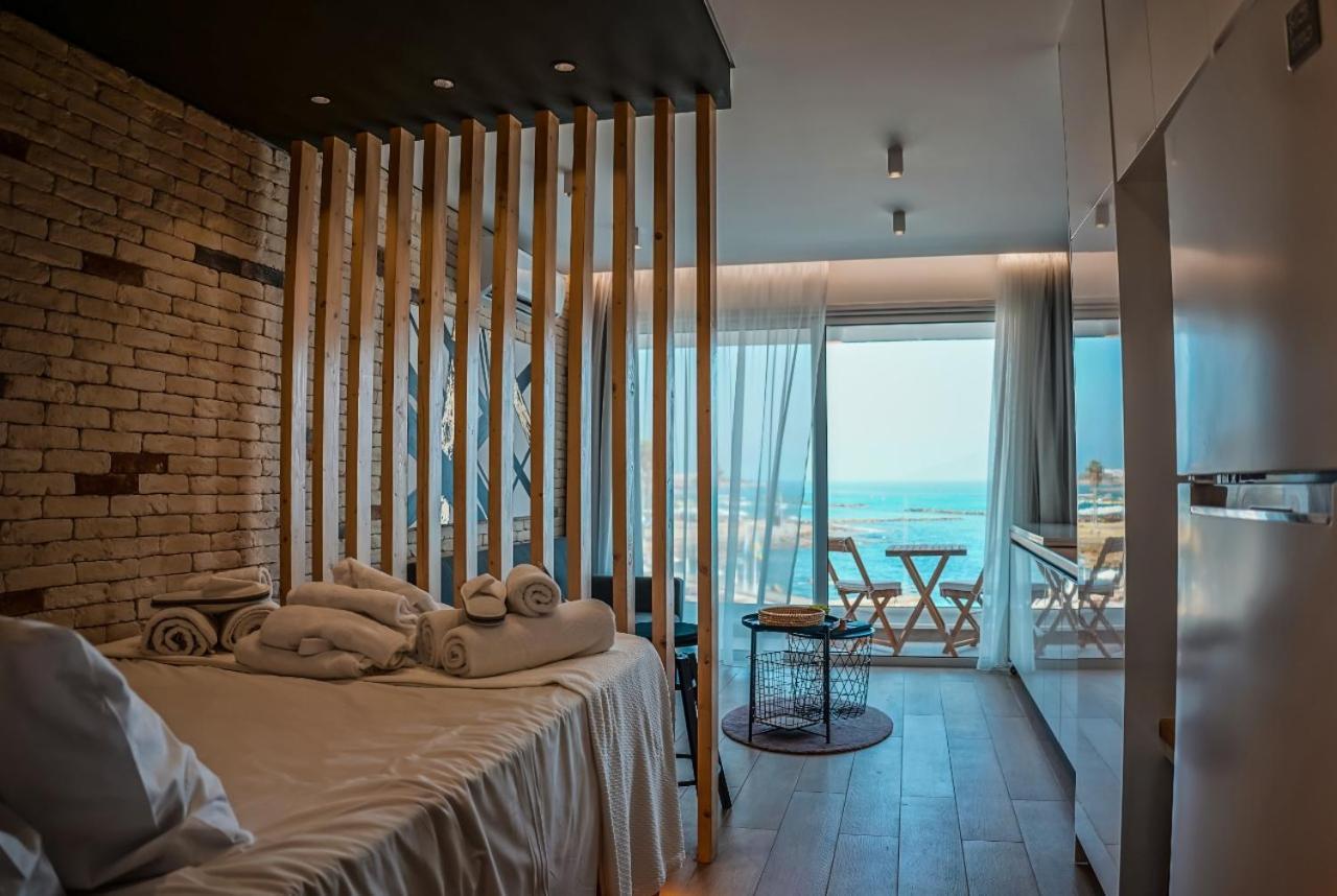 Cosea Living: Seaside Luxury Suite In Harbour 107A Pafos Exterior foto